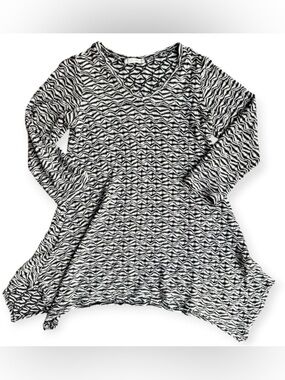 Cut Loose Womens Tunic Blouse Small Black Gray Shark Bite Hem 3/4 Sleeve Texture